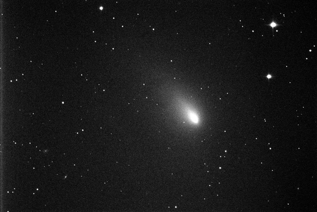 Immagine:Cometa_C2012_K5_20121228224240s1x1_L_s.jpg