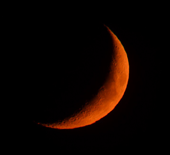 Immagine:Luna_tramonto_Masi.jpg