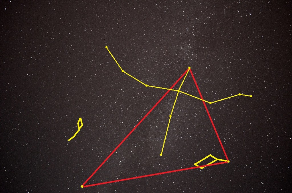 Immagine:Triangolo_estivo_r_linee.JPG