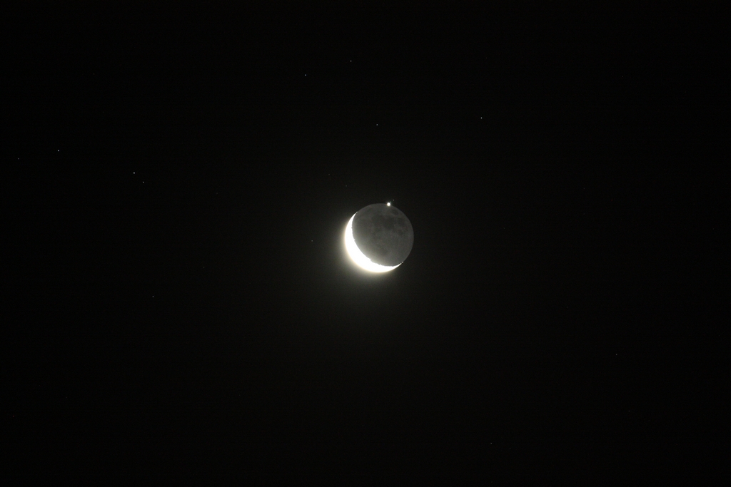 Immagine:Giove_luna_15-07-12-_00004.jpg