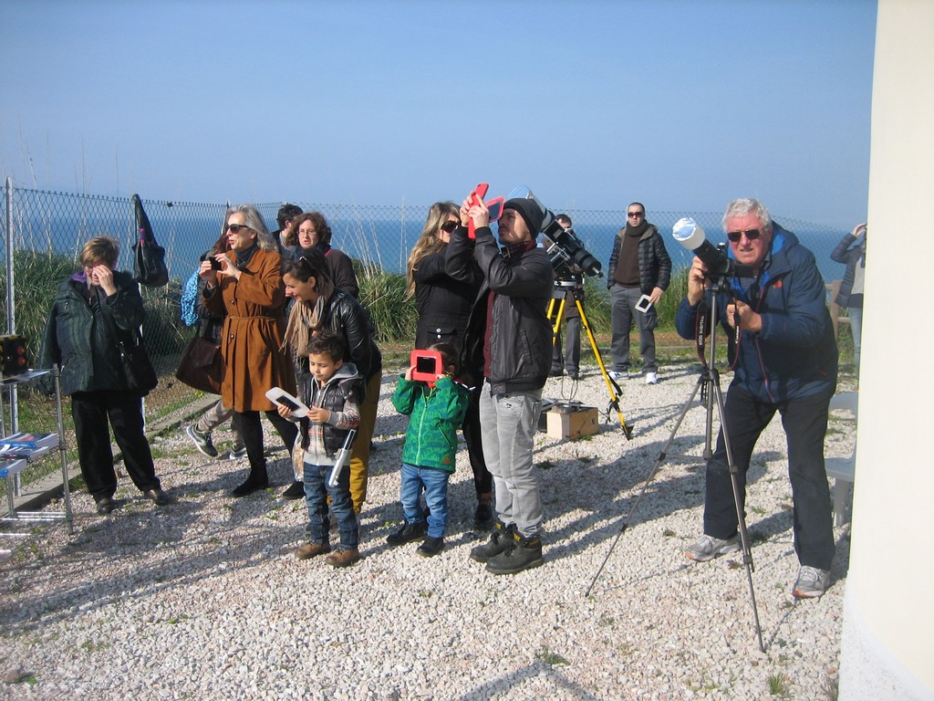 Immagine:Eclissi_a_Piombino_00004.jpg