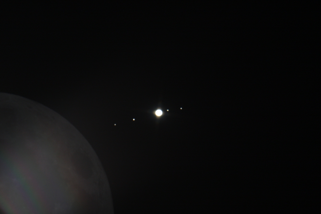 Immagine:Giove_luna_AAP_15-07-12-_00008.jpg