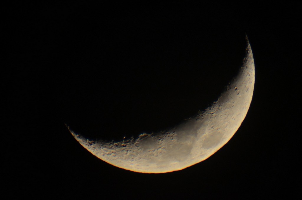 Immagine:Luna_crescente_barlow.JPG