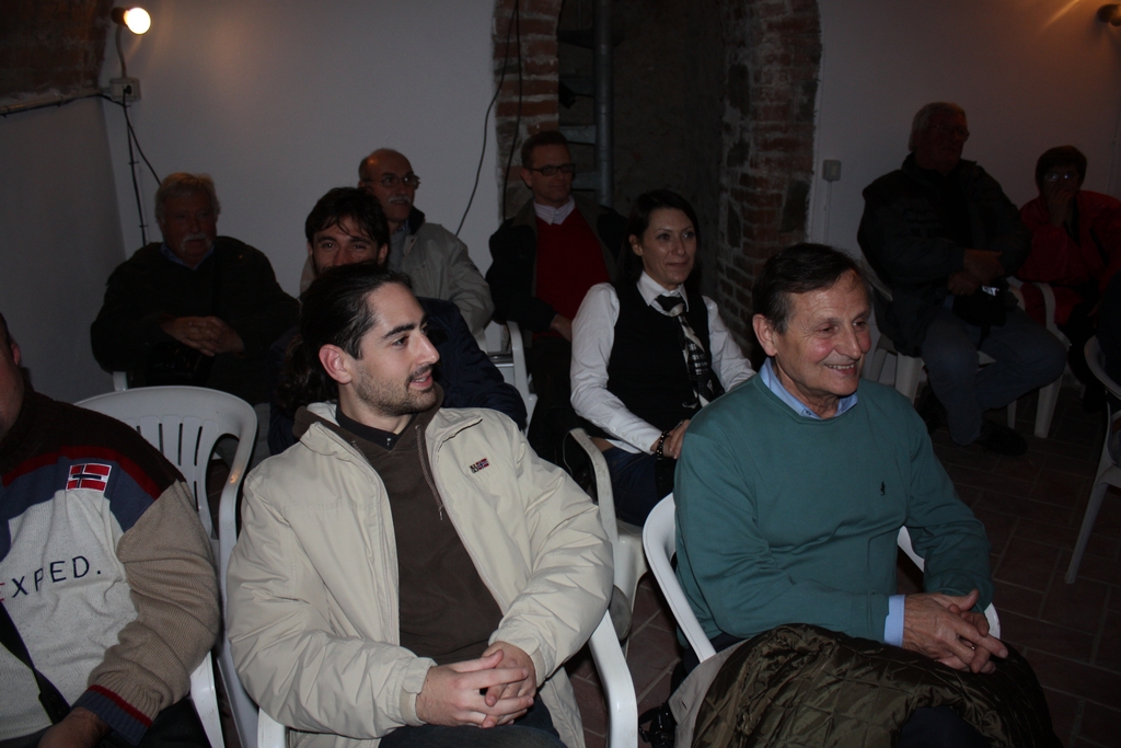 Image:Corso_astonomia_AAP_2012_00003.jpg