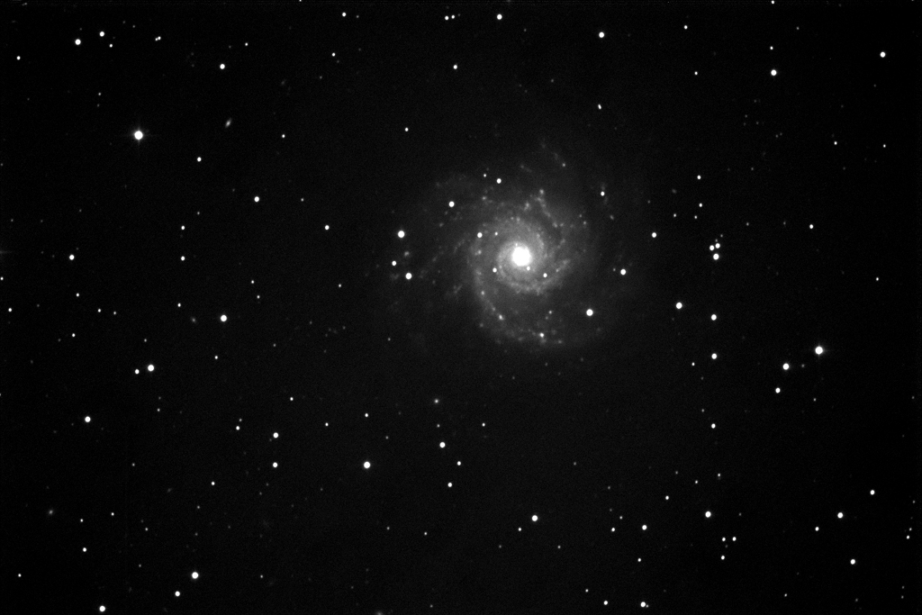 Immagine:M74_201711172347300sec2x2_L_da_5_a_9_D_1024px.jpg