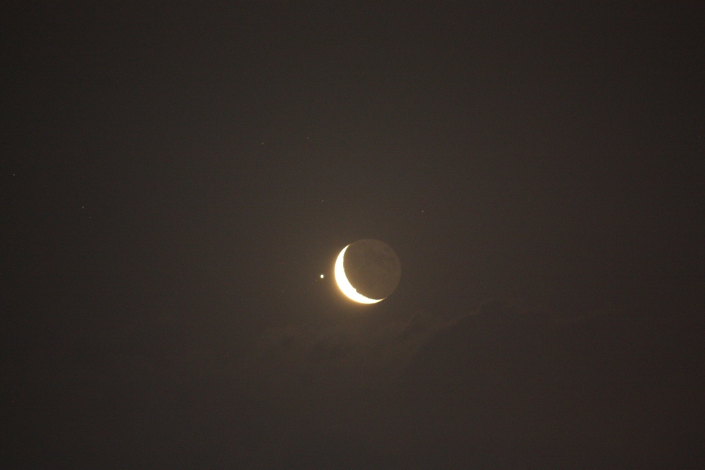 Immagine:Giove_luna_15-07-12-_00001.jpg