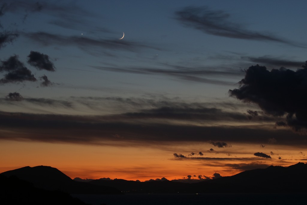 Immagine:2019_11_28_Luna_Venere_Giove_(4).JPG